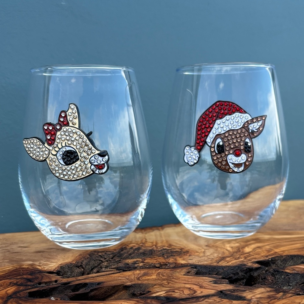Set of 2 Rhinestone Rudolph And Clarice Stemless Wine Glasses